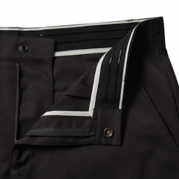 Kirkland Signature Men's Performance Short - Picture 3 of 5